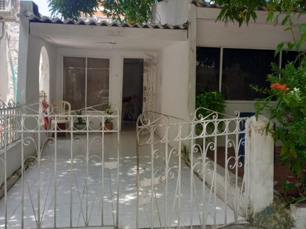 Casa en Urb. La Castellana 1 Piso